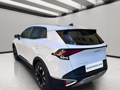 Kia Sportage 1.6 T-GDi PHEV Drive 4x4 195 kW (265 CV) 8 Kia Sportage 1.6 T-GDi PHEV Drive 4x4 195 kW (265 CV) 8