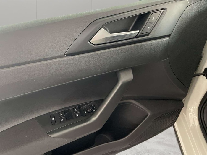 Volkswagen Taigo Life 1.0 TSI 70 kW (95 CV) Vehículo usado en Sevilla Volkswagen Taigo Life 1.0 TSI 70 kW (95 CV) Vehículo usado en Sevilla