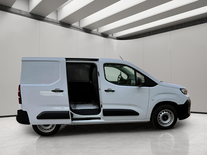 Citroen Berlingo Furgon BlueHDi 100 Talla M 75 kW (102 CV) KM0 en Sevilla Citroen Berlingo Furgon BlueHDi 100 Talla M 75 kW (102 CV) KM0 en Sevilla