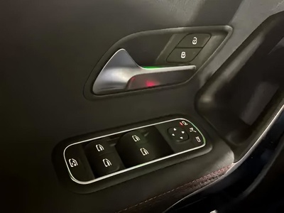 Mercedes-Benz Clase A 180 100 kW (136 CV) 21 Mercedes-Benz Clase A 180 100 kW (136 CV) 21