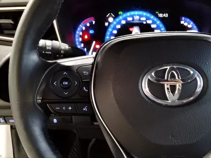 Toyota Corolla 1.8 125 Híbrido Active Tech E-CVT 90 kW (122 CV) Vehículo usado en Sevilla Toyota Corolla 1.8 125 Híbrido Active Tech E-CVT 90 kW (122 CV) Vehículo usado en Sevilla