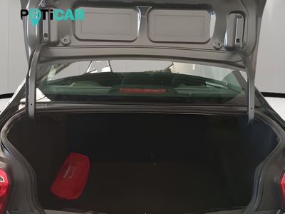 Citroen C-Elysee PureTech 82 Shine 60 kW (82 CV) 5 Citroen C-Elysee PureTech 82 Shine 60 kW (82 CV) 5