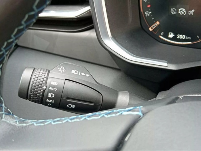 Lynk & Co 01 1.5 PHEV 192 kW (261 CV) Vehículo usado en Sevilla Lynk & Co 01 1.5 PHEV 192 kW (261 CV) Vehículo usado en Sevilla