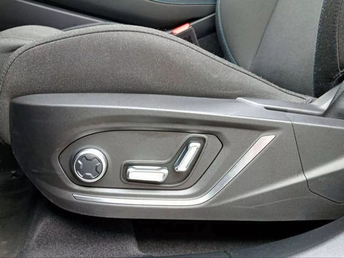 Lynk & Co 01 1.5 PHEV 192 kW (261 CV) Vehículo usado en Sevilla Lynk & Co 01 1.5 PHEV 192 kW (261 CV) Vehículo usado en Sevilla