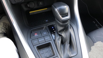 Toyota Rav4 220H Business 160 kW (218 CV) 25 Toyota Rav4 220H Business 160 kW (218 CV) 25