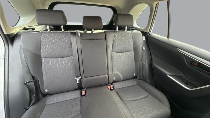 Toyota Rav4 220H Business 160 kW (218 CV) Vehículo usado en Sevilla Toyota Rav4 220H Business 160 kW (218 CV) Vehículo usado en Sevilla