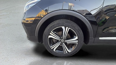 MG ZS 1.5 Comfort 78 kW (106 CV) 19 MG ZS 1.5 Comfort 78 kW (106 CV) 19