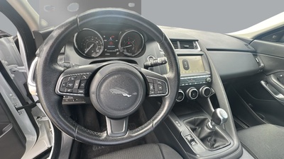 Jaguar E-PACE 2.0D 110 kW (150 CV) 12 Jaguar E-PACE 2.0D 110 kW (150 CV) 12