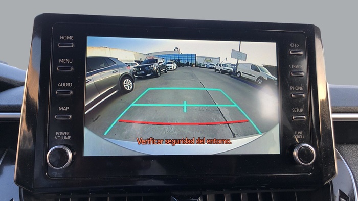 Toyota Corolla 125H Business E-CVT 90 kW (122 CV) Vehículo usado en Sevilla Toyota Corolla 125H Business E-CVT 90 kW (122 CV) Vehículo usado en Sevilla