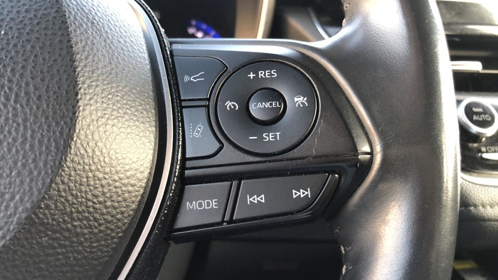 Toyota Corolla 125H Business E-CVT 90 kW (122 CV) Vehículo usado en Sevilla Toyota Corolla 125H Business E-CVT 90 kW (122 CV) Vehículo usado en Sevilla