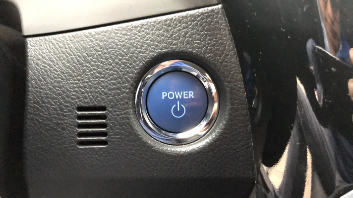 Toyota Auris 140H Hybrid Business 100 kW (136 CV) Vehículo usado en Sevilla Toyota Auris 140H Hybrid Business 100 kW (136 CV) Vehículo usado en Sevilla