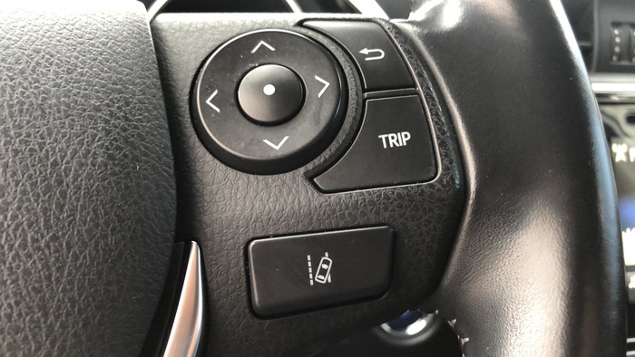 Toyota Auris 140H Hybrid Business 100 kW (136 CV) Vehículo usado en Sevilla Toyota Auris 140H Hybrid Business 100 kW (136 CV) Vehículo usado en Sevilla