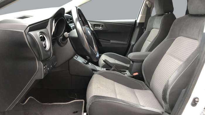 Toyota Auris 140H Hybrid Business 100 kW (136 CV) Vehículo usado en Sevilla Toyota Auris 140H Hybrid Business 100 kW (136 CV) Vehículo usado en Sevilla