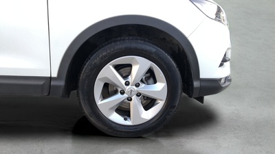 Nissan Qashqai dCi 115 Acenta 85 kW (115 CV) 22 Nissan Qashqai dCi 115 Acenta 85 kW (115 CV) 22