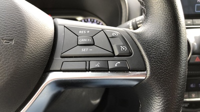 Nissan Juke 1.6 Hybrid N-Connecta Auto 105 kW (143 CV) 17 Nissan Juke 1.6 Hybrid N-Connecta Auto 105 kW (143 CV) 17