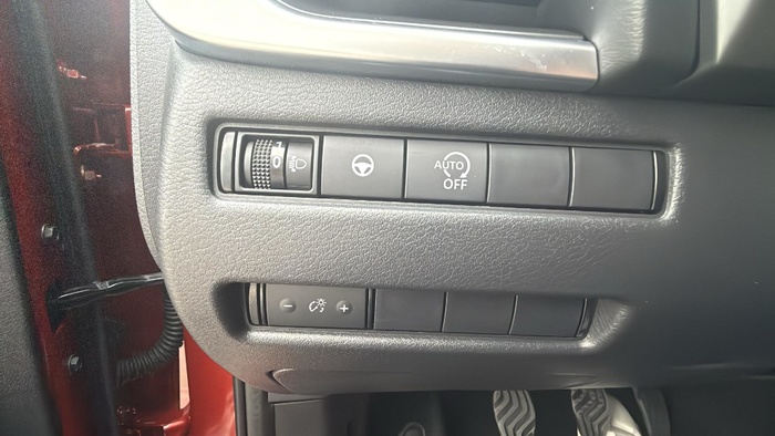 Nissan Qashqai DIG-T 140 mHEV Acenta 4x2 103 kW (140 CV) Vehículo usado en Sevilla Nissan Qashqai DIG-T 140 mHEV Acenta 4x2 103 kW (140 CV) Vehículo usado en Sevilla