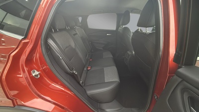 Nissan Qashqai DIG-T 140 mHEV Acenta 4x2 103 kW (140 CV) 14 Nissan Qashqai DIG-T 140 mHEV Acenta 4x2 103 kW (140 CV) 14