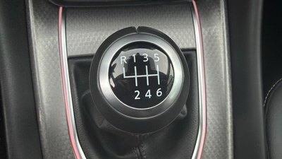 Nissan Qashqai DIG-T 140 mHEV Acenta 4x2 103 kW (140 CV) 26 Nissan Qashqai DIG-T 140 mHEV Acenta 4x2 103 kW (140 CV) 26