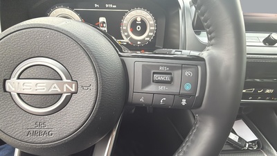 Nissan Qashqai DIG-T 140 mHEV Acenta 4x2 103 kW (140 CV) 29 Nissan Qashqai DIG-T 140 mHEV Acenta 4x2 103 kW (140 CV) 29