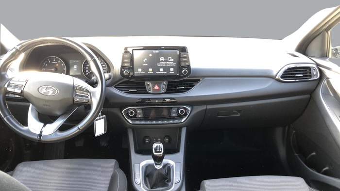 Hyundai i30 1.0 TGDi Go! Plus 88 kW (120 CV) Vehículo usado en Sevilla Hyundai i30 1.0 TGDi Go! Plus 88 kW (120 CV) Vehículo usado en Sevilla