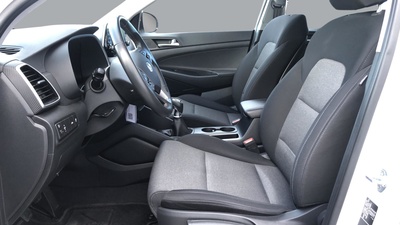 Hyundai Tucson 1.6 CRDI 48V SLE 4x2 85 kW (116 CV) 13 Hyundai Tucson 1.6 CRDI 48V SLE 4x2 85 kW (116 CV) 13