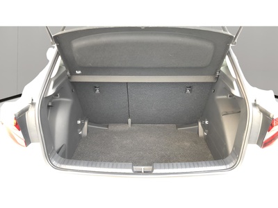 Skoda Fabia 1.0 MPI Ambition 59 kW (80 CV) 8 Skoda Fabia 1.0 MPI Ambition 59 kW (80 CV) 8