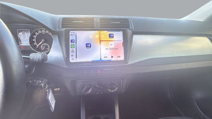 Skoda Fabia 1.0 TSI Ambition Plus 70 kW (95 CV) Vehículo usado en Sevilla Skoda Fabia 1.0 TSI Ambition Plus 70 kW (95 CV) Vehículo usado en Sevilla