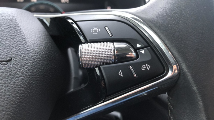 Skoda Fabia 1.0 TSI Ambition 70 kW (95 CV) Vehículo usado en Sevilla Skoda Fabia 1.0 TSI Ambition 70 kW (95 CV) Vehículo usado en Sevilla