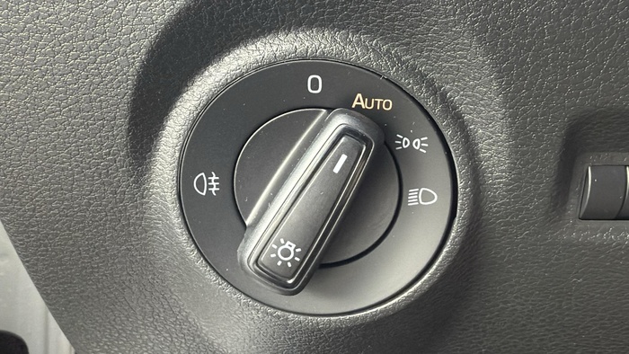 Skoda Fabia 1.0 TSI Ambition Plus 81 kW (110 CV) Vehículo usado en Sevilla Skoda Fabia 1.0 TSI Ambition Plus 81 kW (110 CV) Vehículo usado en Sevilla