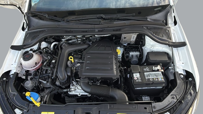 Skoda Fabia 1.0 TSI Ambition Plus 81 kW (110 CV) Vehículo usado en Sevilla Skoda Fabia 1.0 TSI Ambition Plus 81 kW (110 CV) Vehículo usado en Sevilla