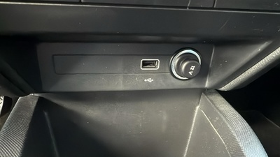 Skoda Fabia 1.0 TSI Ambition Plus 81 kW (110 CV) 31 Skoda Fabia 1.0 TSI Ambition Plus 81 kW (110 CV) 31