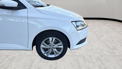 Skoda Fabia 1.0 TSI Ambition Plus 81 kW (110 CV) 17 Skoda Fabia 1.0 TSI Ambition Plus 81 kW (110 CV) 17