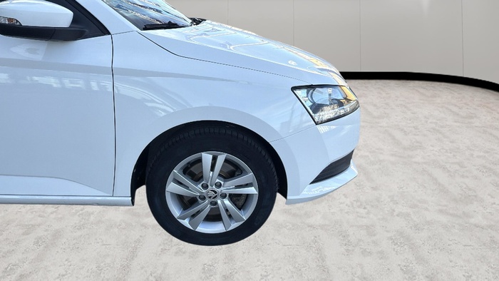 Skoda Fabia 1.0 TSI Ambition Plus 81 kW (110 CV) Vehículo usado en Sevilla Skoda Fabia 1.0 TSI Ambition Plus 81 kW (110 CV) Vehículo usado en Sevilla