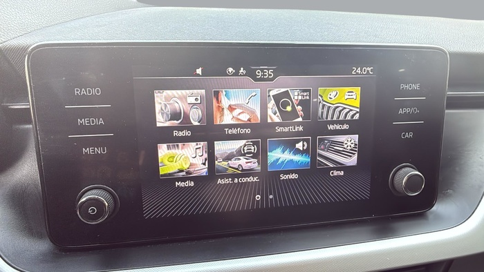 Skoda Kamiq 1.0 TSI Ambition DSG 81 kW (110 CV) Vehículo usado en Sevilla Skoda Kamiq 1.0 TSI Ambition DSG 81 kW (110 CV) Vehículo usado en Sevilla