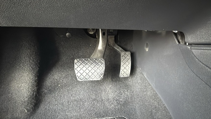 Skoda Kamiq 1.0 TSI Ambition DSG 81 kW (110 CV) Vehículo usado en Sevilla Skoda Kamiq 1.0 TSI Ambition DSG 81 kW (110 CV) Vehículo usado en Sevilla