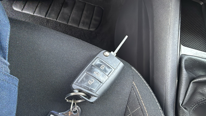 Skoda Kamiq 1.0 TSI Ambition DSG 81 kW (110 CV) Vehículo usado en Sevilla Skoda Kamiq 1.0 TSI Ambition DSG 81 kW (110 CV) Vehículo usado en Sevilla