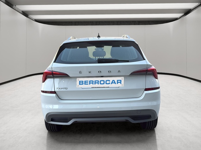 Skoda Kamiq 1.0 TSI Ambition DSG 81 kW (110 CV) Vehículo usado en Sevilla Skoda Kamiq 1.0 TSI Ambition DSG 81 kW (110 CV) Vehículo usado en Sevilla