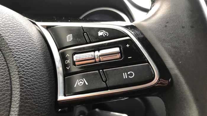 Kia XCeed 1.0 T-GDi Business 74 kW (100 CV) Vehículo usado en Sevilla Kia XCeed 1.0 T-GDi Business 74 kW (100 CV) Vehículo usado en Sevilla