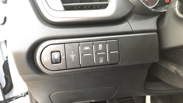 Kia XCeed 1.0 T-GDi Business 74 kW (100 CV) Vehículo usado en Sevilla Kia XCeed 1.0 T-GDi Business 74 kW (100 CV) Vehículo usado en Sevilla