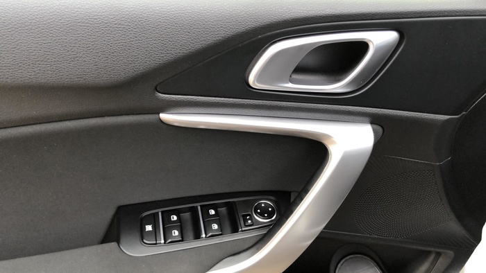 Kia XCeed 1.0 T-GDi Business 74 kW (100 CV) Vehículo usado en Sevilla Kia XCeed 1.0 T-GDi Business 74 kW (100 CV) Vehículo usado en Sevilla