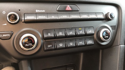 Kia Sportage 1.6 GDi Concept 4x2 97 kW (132 CV) 6 Kia Sportage 1.6 GDi Concept 4x2 97 kW (132 CV) 6