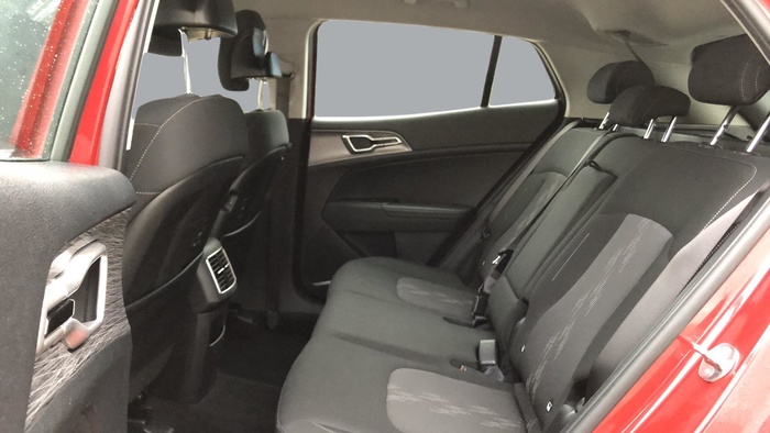 Kia Sportage 1.6 T-GDi Drive 4x2 118 kW (160 CV) Vehículo usado en Sevilla Kia Sportage 1.6 T-GDi Drive 4x2 118 kW (160 CV) Vehículo usado en Sevilla