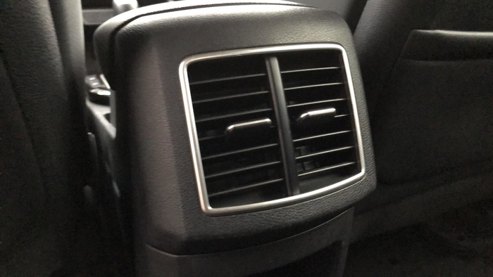 Kia Sportage 1.6 T-GDi Drive 4x2 118 kW (160 CV) Vehículo usado en Sevilla Kia Sportage 1.6 T-GDi Drive 4x2 118 kW (160 CV) Vehículo usado en Sevilla