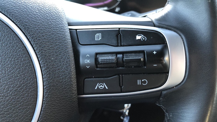 Kia Sportage 1.6 T-GDi Drive 4x2 118 kW (160 CV) Vehículo usado en Sevilla Kia Sportage 1.6 T-GDi Drive 4x2 118 kW (160 CV) Vehículo usado en Sevilla