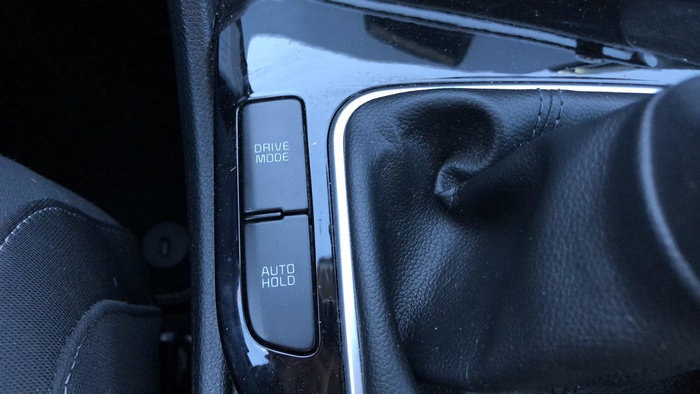 Kia Sportage 1.6 T-GDi Drive 4x2 118 kW (160 CV) Vehículo usado en Sevilla Kia Sportage 1.6 T-GDi Drive 4x2 118 kW (160 CV) Vehículo usado en Sevilla