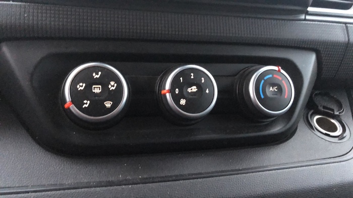 Renault Trafic Furgon L1H1 Blue dCi 96 kW (130 CV) Vehículo usado en Sevilla Renault Trafic Furgon L1H1 Blue dCi 96 kW (130 CV) Vehículo usado en Sevilla