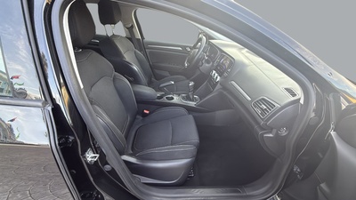 Renault Megane Intens Blue dCi 85 kW (115 CV) 13 Renault Megane Intens Blue dCi 85 kW (115 CV) 13