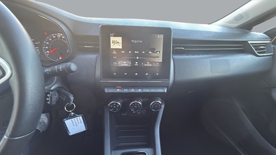 Renault Clio Equilibre TCe 66 kW (90 CV) 10 Renault Clio Equilibre TCe 66 kW (90 CV) 10