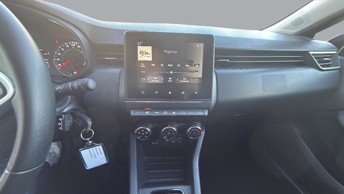 Renault Clio Equilibre TCe 66 kW (90 CV) Vehículo usado en Sevilla Renault Clio Equilibre TCe 66 kW (90 CV) Vehículo usado en Sevilla