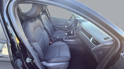 Renault Clio Equilibre TCe 66 kW (90 CV) 13 Renault Clio Equilibre TCe 66 kW (90 CV) 13